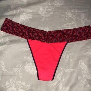 Vs PINK thong